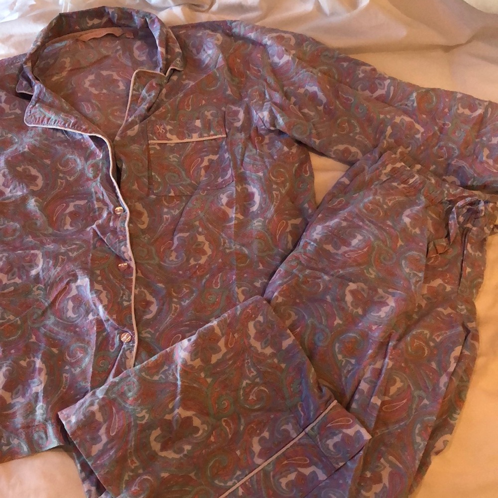 VS pj set